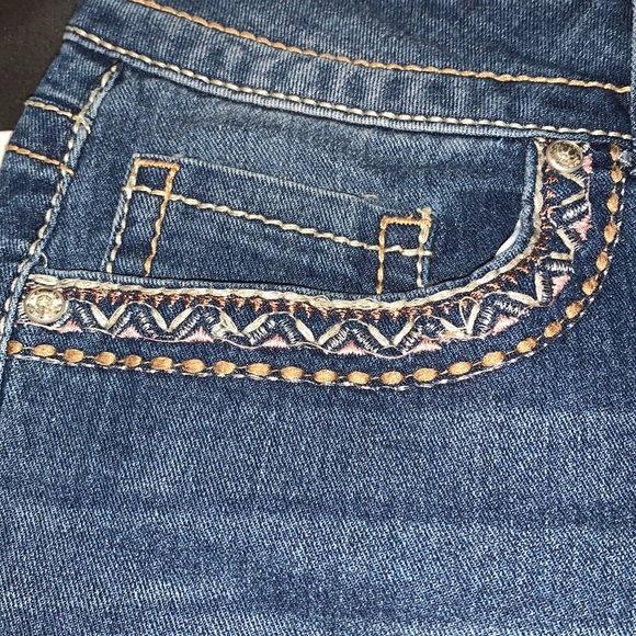 Womens Jean shorts - Picture 2 of 8